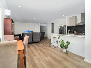 House For Sale - VIC - Stratford - 3862 - SMART INVESTMENT OR FIRST HOME IN STRATFORD  (Image 2)