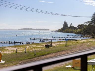 House For Sale - NSW - Manning Point - 2430 - MULTI LIVING RIVERFRONT RETREAT  (Image 2)