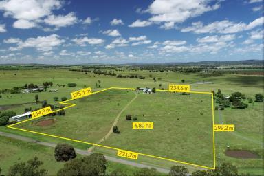 Acreage/Semi-rural For Sale - QLD - Monto - 4630 - Country Lifestyle with Town Convenience  (Image 2)