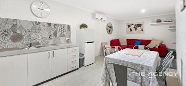 Unit For Sale - WA - Kalbarri - 6536 - Well presented unit for sale  (Image 2)