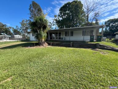 House Leased - QLD - Kingaroy - 4610 - Quiet Cul-de-Sac Living - Walk to Town & Parklands  (Image 2)