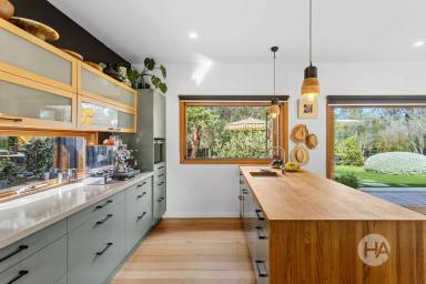House For Sale - VIC - Balnarring Beach - 3926 - A Quintessential Australian Beach House (Image 2)