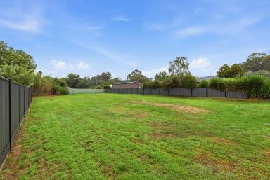 Residential Block For Sale - VIC - Wedderburn - 3518 - Ready to build close to CBD  (Image 2)