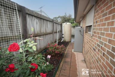 Unit For Lease - VIC - Cranbourne - 3977 - 2 Bedroom Home in Prime Cranbourne Location (Image 2)