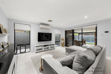 House For Sale - WA - Harrisdale - 6112 - WHERE LIFESTYLE MEETS LUXURY– POOL, SPACE & STYLE (Image 2)