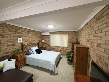 Unit For Lease - NSW - Grafton - 2460 - Offered Furnished or UnFurnished Studio-Style Downstairs Unit in Quiet Grafton Location  (Image 2)