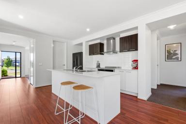 House For Sale - VIC - Elmore - 3558 - Comfortable Family Living in Peaceful Elmore  (Image 2)