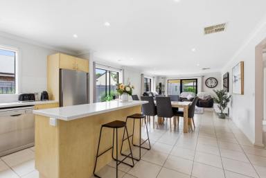 House For Sale - VIC - Epsom - 3551 - Family Living with Exceptional Shedding  (Image 2)