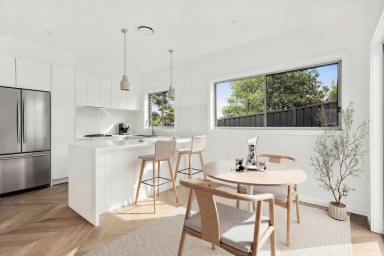 Townhouse For Sale - NSW - Mangerton - 2500 - Rare Mangerton Townhouses | Direct Reserve Access  (Image 2)