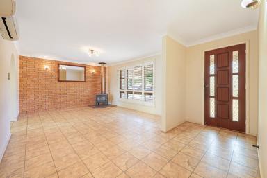 House For Sale - NSW - Tamworth - 2340 - FIRST HOME BUYERS - ACT FAST  (Image 2)