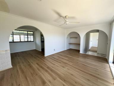 House For Lease - NSW - Taree - 2430 - Refreshed family home in great location  (Image 2)