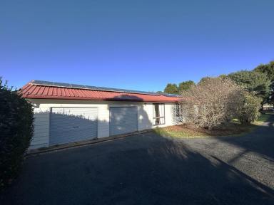 House For Lease - NSW - Robertson - 2577 - Family home  (Image 2)