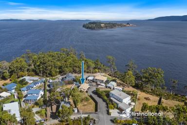 House For Sale - TAS - Verona Sands - 7112 - Coastal Retreat with Water Views and Future Potential  (Image 2)