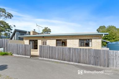 House For Sale - TAS - Verona Sands - 7112 - Coastal Retreat with Water Views and Future Potential  (Image 2)