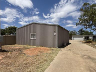 House For Sale - NSW - Lightning Ridge - 2834 - Good Location Large Family Home  (Image 2)