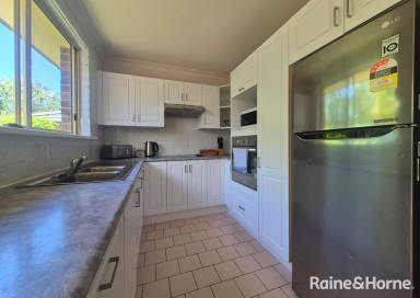 House For Lease - NSW - Bangalee - 2541 - Charming Home in Quiet Pocket  (Image 2)