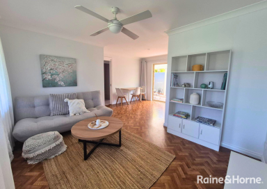 House For Lease - NSW - Bangalee - 2541 - Charming Home in Quiet Pocket  (Image 2)