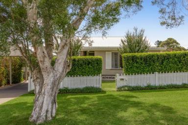 Unit For Sale - QLD - Rangeville - 4350 - Charming Freestanding Cottage with Modern Comforts & Timeless Character  (Image 2)