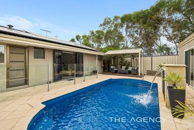 House For Sale - WA - Kardinya - 6163 - A Hidden Haven with Heart  (Image 2)