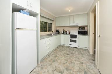 House For Sale - VIC - Swan Hill - 3585 - Neat, Low-Maintenance Living in a Quiet Location  (Image 2)