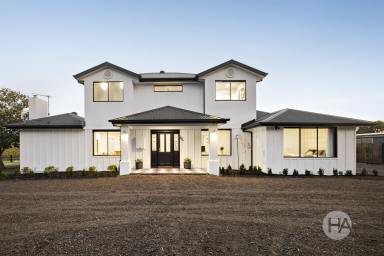 Acreage/Semi-rural For Sale - VIC - Pearcedale - 3912 - Grand Semi-Rural Family Estate with Luxury Entertaining & Commercial Opportunities  (Image 2)