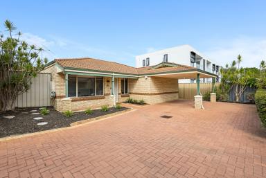 Villa For Sale - WA - Innaloo - 6018 - In a Word: Renewed  (Image 2)