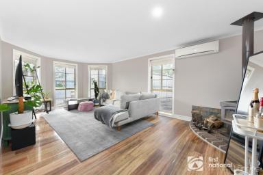 House For Sale - VIC - Cranbourne - 3977 - PERFECT FOR FHB’S & INVESTORS. (Image 2)