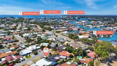 House For Sale - WA - Halls Head - 6210 - Golf in the Morning, Beach in the Evening.  (Image 2)