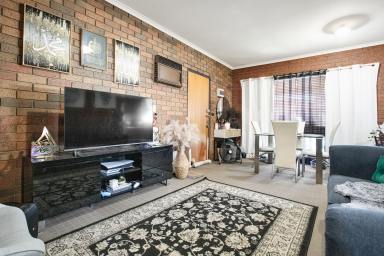 Unit For Sale - VIC - Mildura - 3500 - Investing Made Easy.  (Image 2)