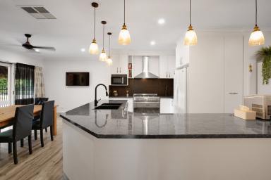 House For Sale - VIC - Mildura - 3500 - The Complete Family Sanctuary with Dual Living  (Image 2)