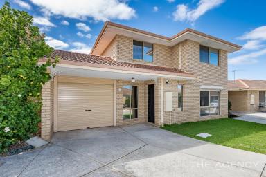House For Sale - WA - Marangaroo - 6064 - LARGE TOWNHOUSE WITH A FUNCTIONAL LAYOUT!  (Image 2)