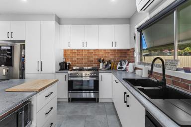 House For Sale - VIC - Seymour - 3660 - Charming Character Home in the Heart of Seymour  (Image 2)