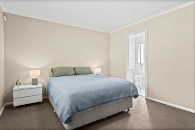 Villa For Lease - NSW - West Wollongong - 2500 - NEAR NEW 3 BEDROOM VILLA  (Image 2)