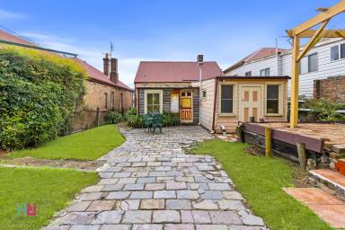House For Sale - NSW - Lithgow - 2790 - Original-Condition 3‑Bedroom Home With Rear Lane Access  (Image 2)