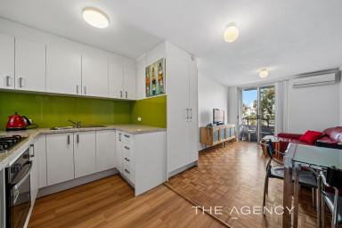 Apartment For Sale - WA - Fremantle - 6160 - Stay Central  (Image 2)
