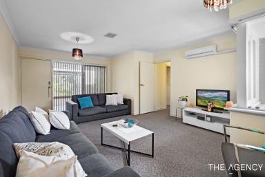 Villa For Sale - WA - Hamilton Hill - 6163 - Easy Care Lock and leave Living In Excellent Location  (Image 2)