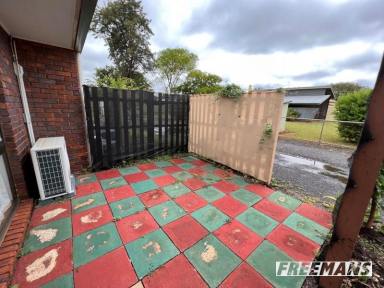 Unit For Sale - QLD - Kingaroy - 4610 - Tidy unit in complex of 4  (Image 2)