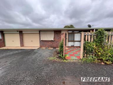 Unit For Sale - QLD - Kingaroy - 4610 - Tidy unit in complex of 4  (Image 2)
