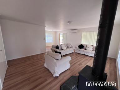 House For Sale - QLD - Kingaroy - 4610 - 1,052m2 allotment walk to private school  (Image 2)