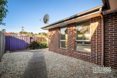 Unit For Sale - TAS - Newnham - 7248 - Private Setting with Surprising Space  (Image 2)