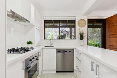 Townhouse For Sale - WA - Applecross - 6153 - Ready To Be Shown And Ready To Move In!!!  (Image 2)