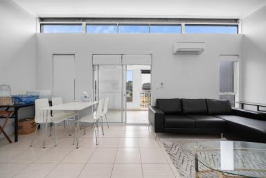 House For Sale - WA - Midland - 6056 - Low Maintenance Living in a Prime Midland Location (Image 2)