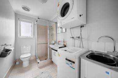 House For Sale - WA - Midland - 6056 - Low Maintenance Living in a Prime Midland Location (Image 2)