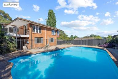 House For Sale - NSW - Bega - 2550 - SPACIOUS RENOVATED HOME WITH RENTAL INCOME APARTMENT  (Image 2)