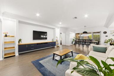 House For Sale - WA - Piara Waters - 6112 - The Ultimate Entertainer!  (Image 2)