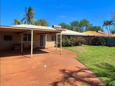 House For Lease - WA - South Hedland - 6722 - A Spacious Modern Home  (Image 2)