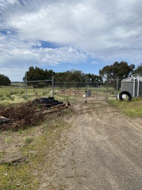 House For Sale - VIC - Meredith - 3333 - Unique Land Opportunity  (Image 2)