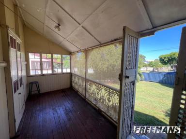 House For Sale - QLD - Kingaroy - 4610 - Handy to everything  (Image 2)