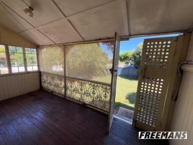 House For Sale - QLD - Kingaroy - 4610 - Handy to everything  (Image 2)