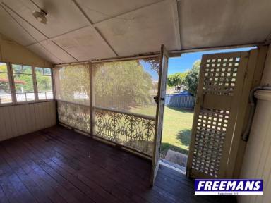 House For Sale - QLD - Kingaroy - 4610 - Handy to everything  (Image 2)